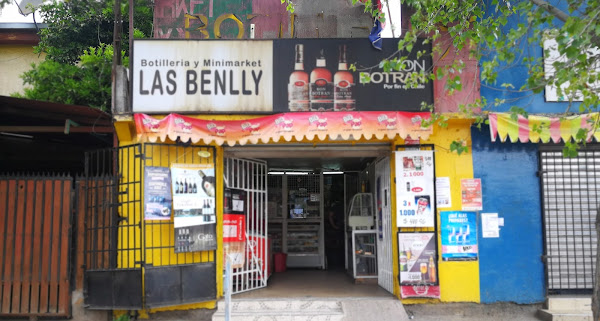 Fachada del Minimarket